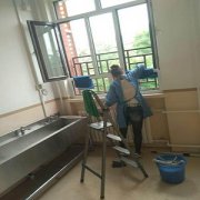 南京雨花区玻璃清洗公司 单位擦玻璃 写字楼玻璃开荒清洗 家庭
