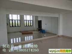 麒麟门艾雨特健身房镜子安装